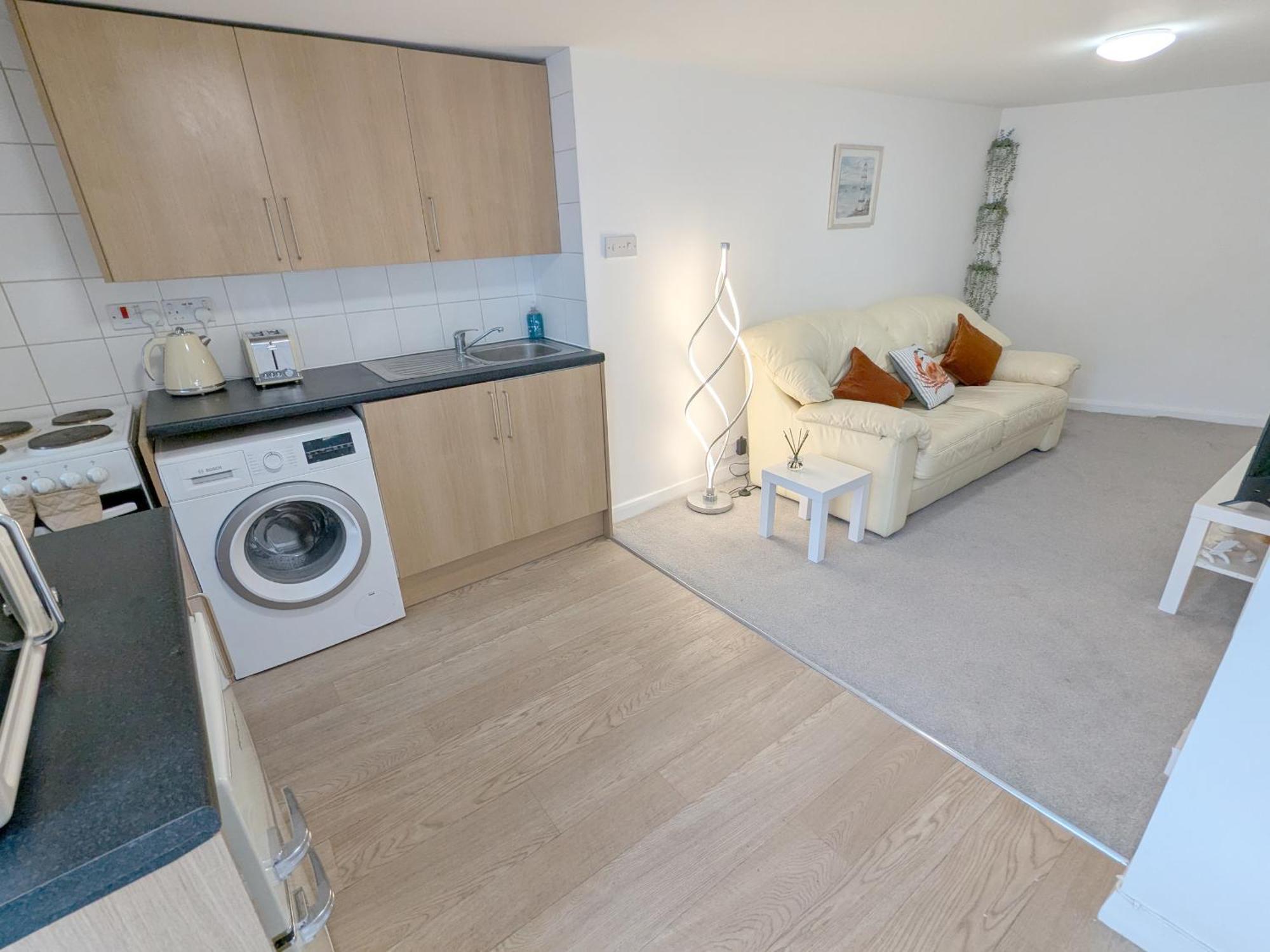 Harbour Steps - Torquay Luxury Apartment - Balcony, Free Parking, Netflix & Wifi エクステリア 写真